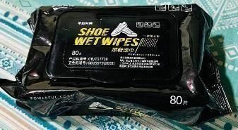 Natural Sneaker & Shoe Cleaner Wipes - Pack of 2 (160pc)