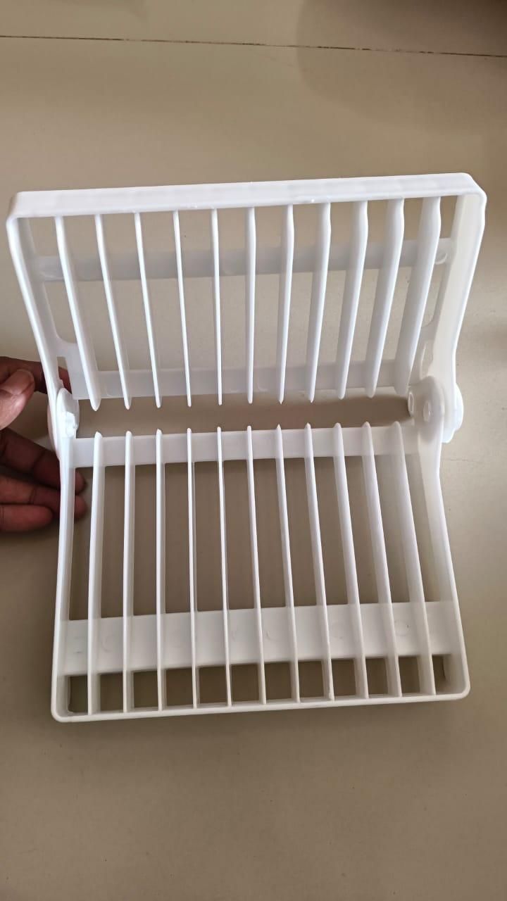 Folding Plastic Kitchen Dish Rack Stand for Kitchen Dinner Plate Holder, Multi Color- 1 Piece